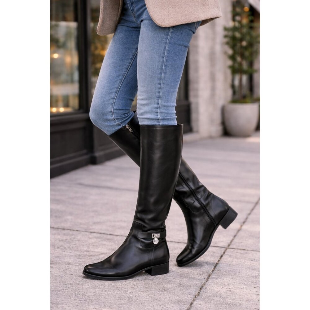 Michael Kors Ryan knee-high riding boots in classic black leather, size 7.5